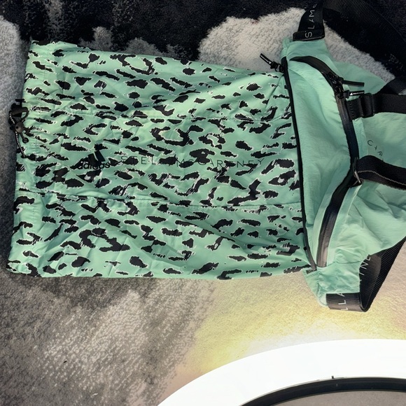 Adidas By Stella McCartney Mint Green Convertible Fanny Backpack - Picture 7 of 8